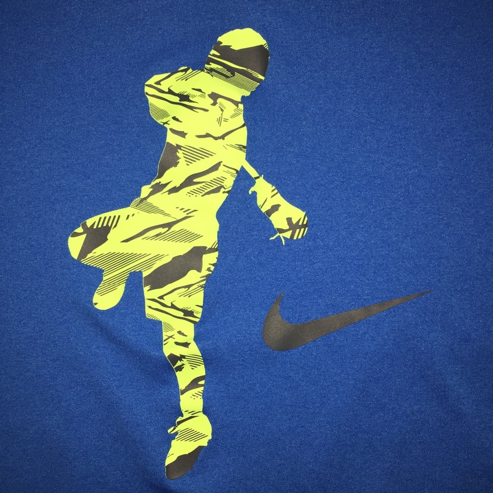 Boys' Nike DRI-FIT shirt...Size XL